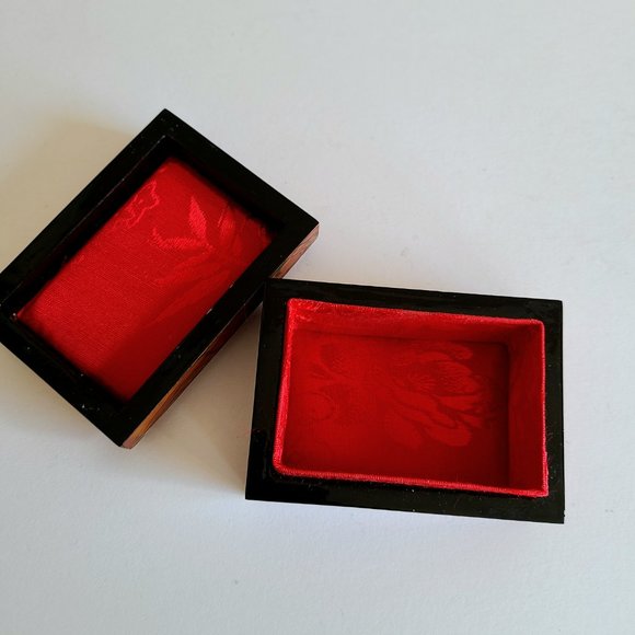 Asian carved cork and lacquer ware jewelry box - Picture 5 of 5